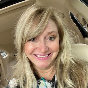 Meet your Posher, Robin